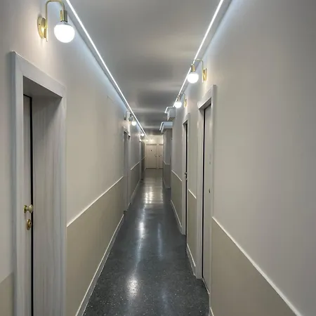 Pansea 10 Exclusive * سالونيك